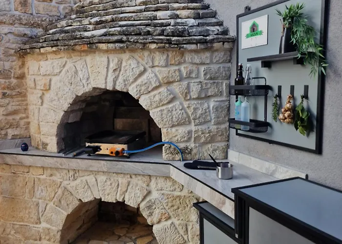 Willa Indigenous House Komez Štokovci